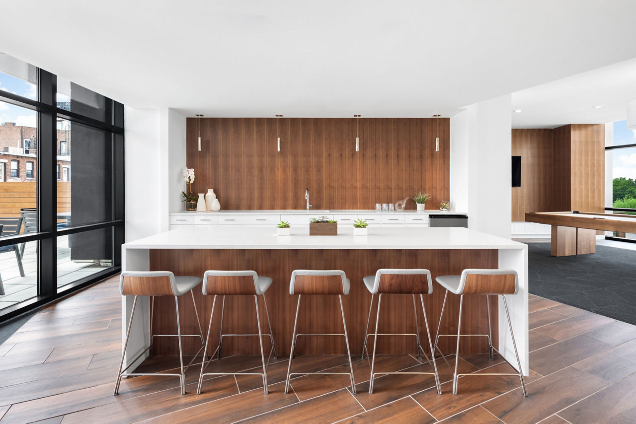360 Huguenot New Rochelle Ny 3 of 12