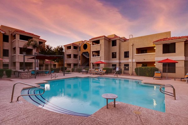 pool at Park Meadow Apartments