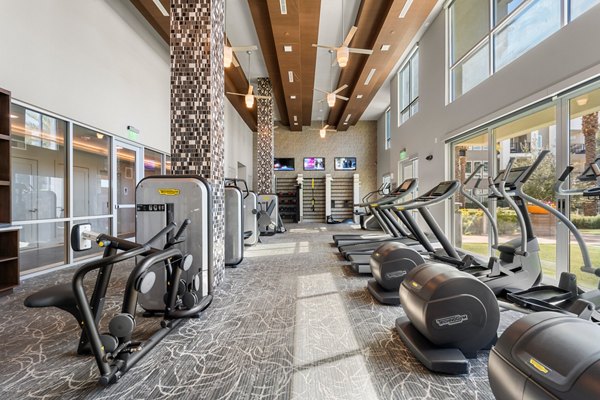fitness center at Maxwell on 66th Apartments