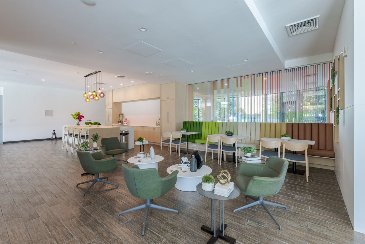 Clubhouse with modern seating and decor at Midtown 5 Apartments