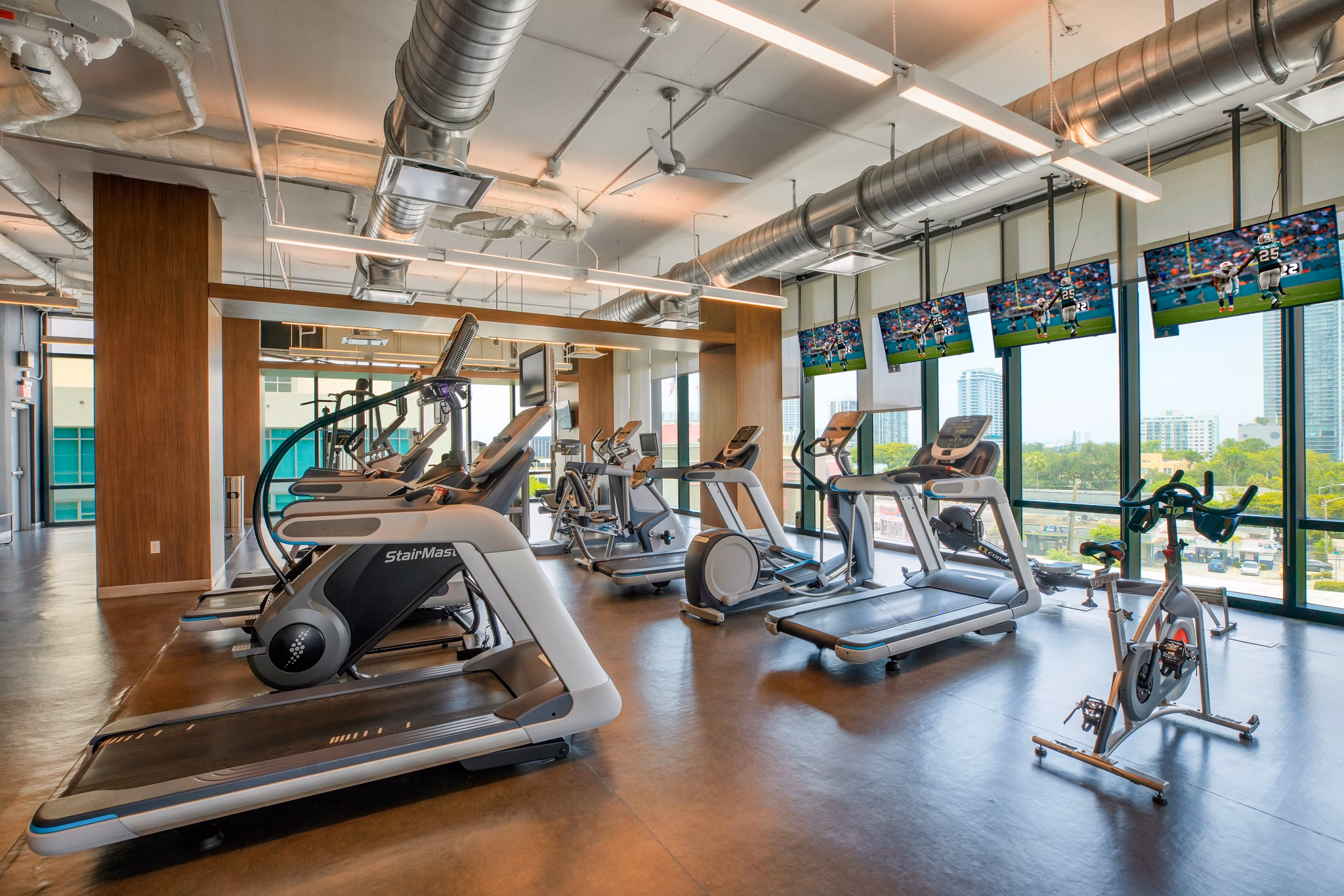 State-of-the-art fitness center with modern equipment at Midtown 5 Apartments, ideal for luxury lifestyle enthusiasts
