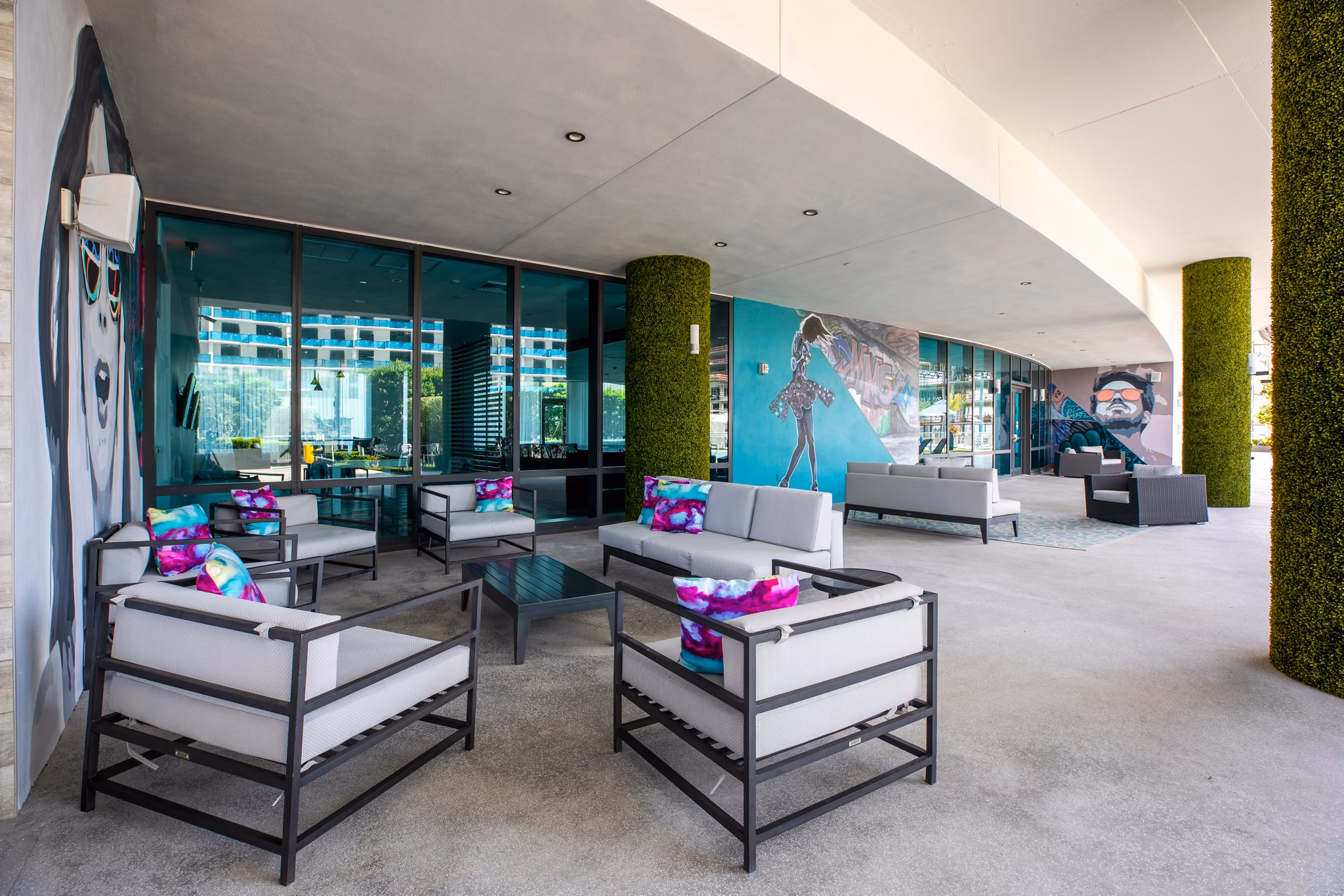 Stylish outdoor patio with modern seating at Midtown 5 Apartments in Miami