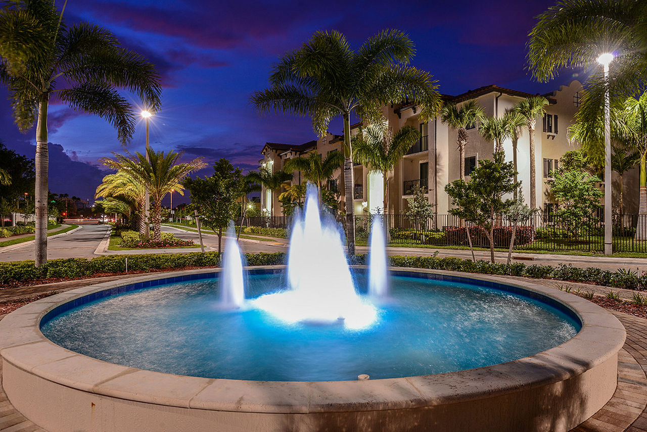 Celebration Pointe Margate Fl 5 of 12