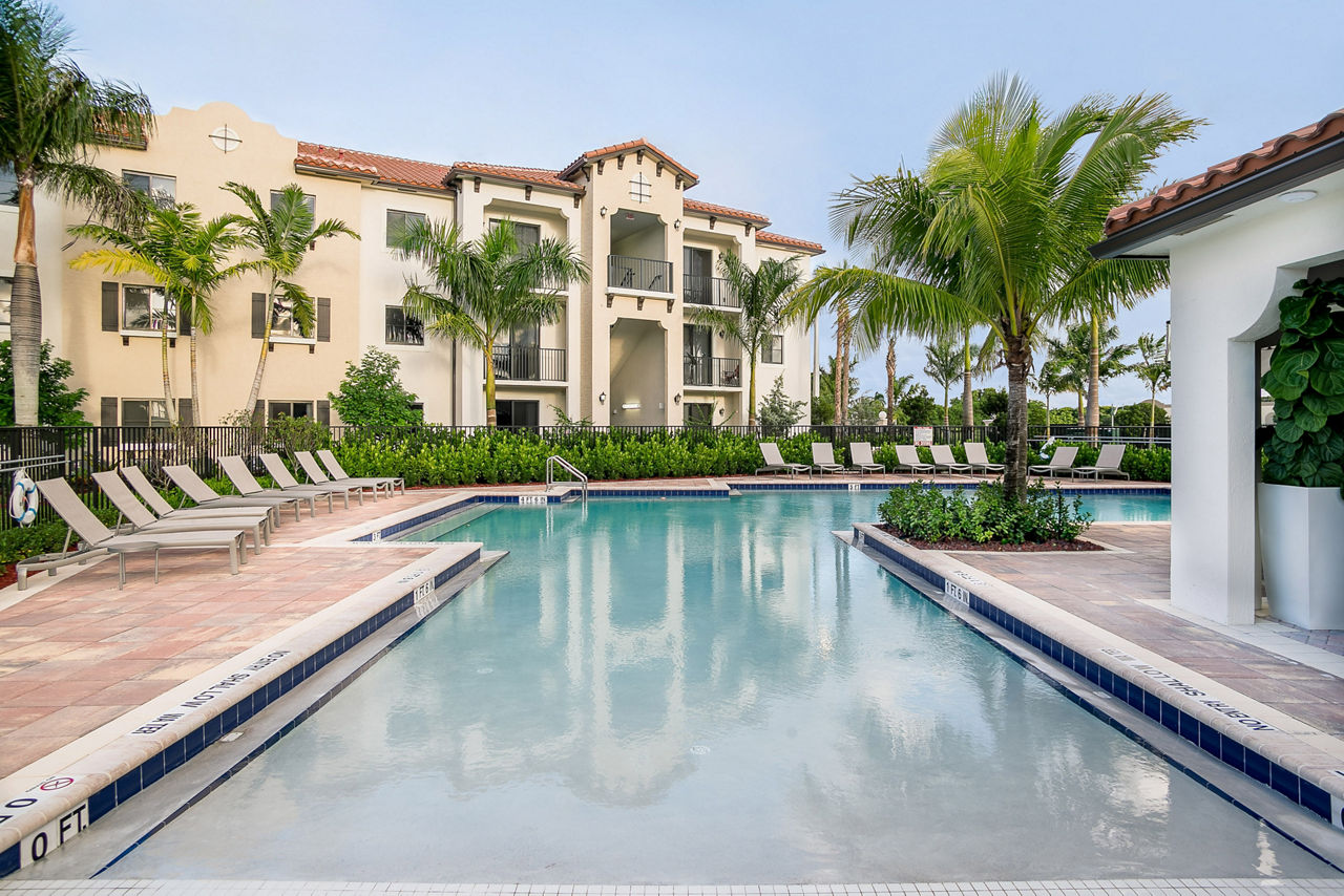 Celebration Pointe Margate Fl 6 of 12