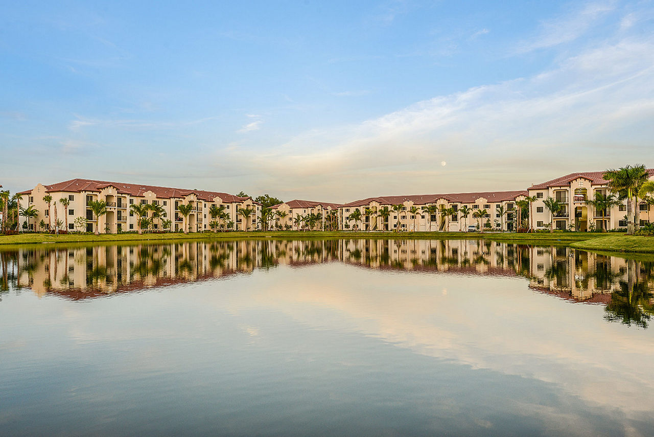 Scenic view from Celebration Pointe Apartments in vibrant cityscape