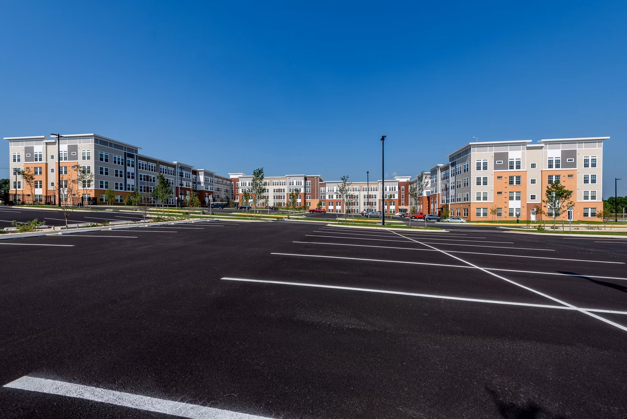 Addison Row: Luxury apartment at GS Addison Row, highlighting modern design and prime location