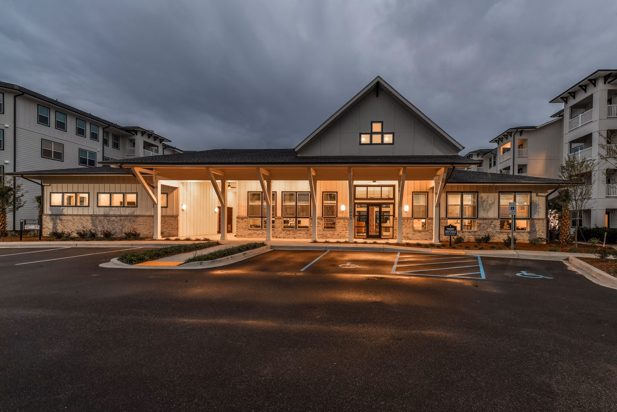 Highland Exchange: Contemporary luxury apartments with elegant faÃ§ade in desirable area