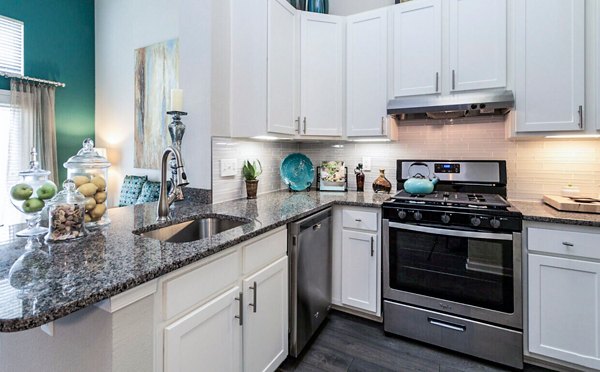 10X Living at Columbia Town Center