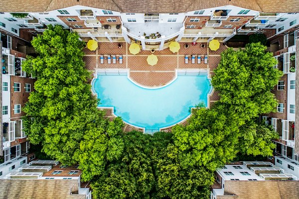 10X Living at Columbia Town Center