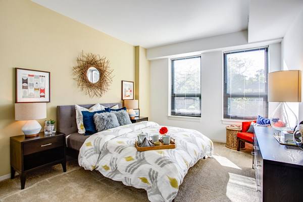 bedroom at 1717 Evanston Apartments