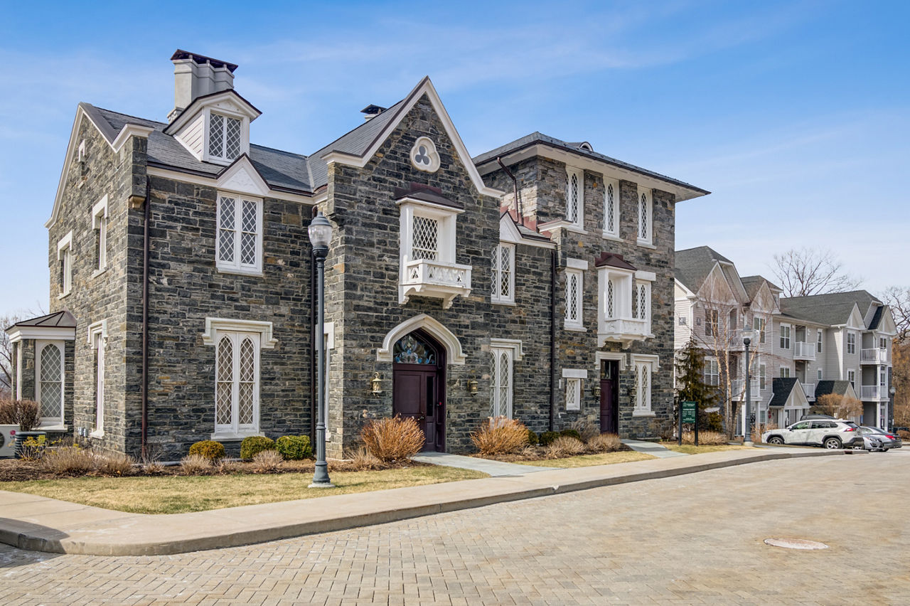 Terraces On The Hudson Ossining Ny 2 of 12