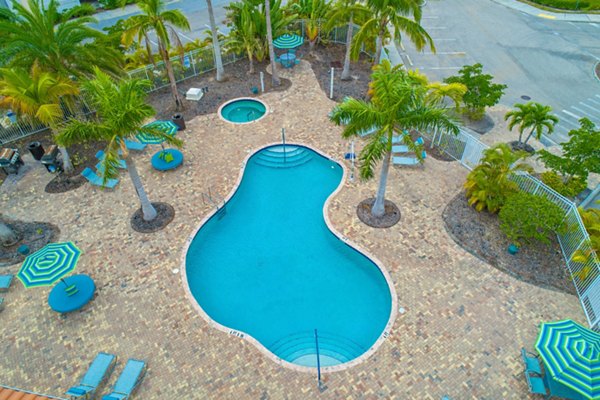 pool at Diamond Oaks Village Apartments
