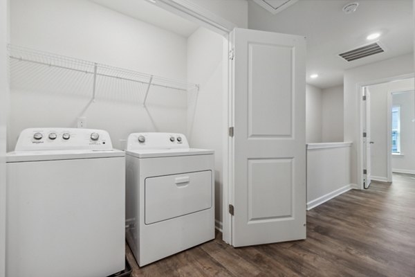 laundry room at Valley View Townes Apartments