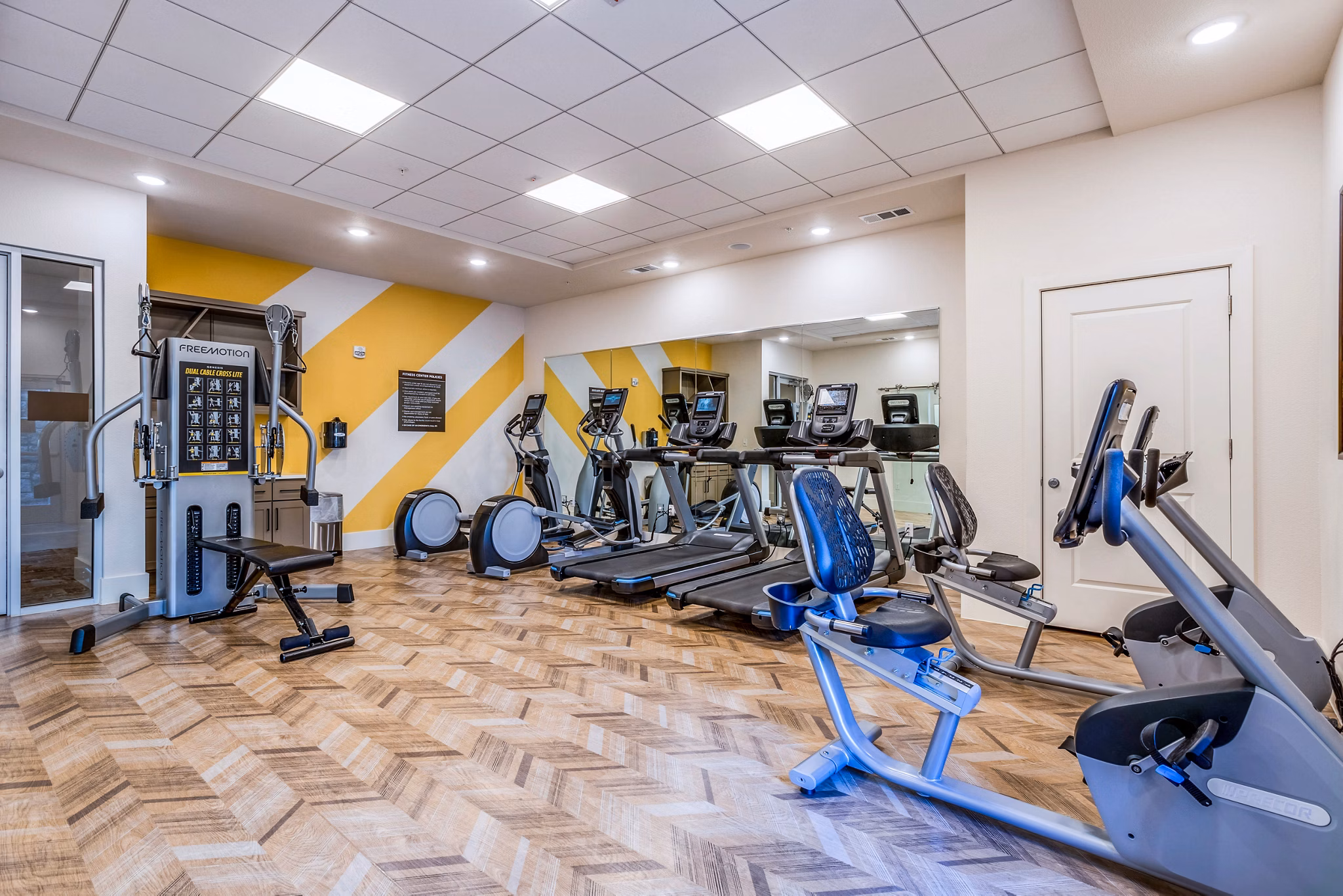 State-of-the-art fitness center with modern equipment at Larkspur at Shadow Creek Apartments