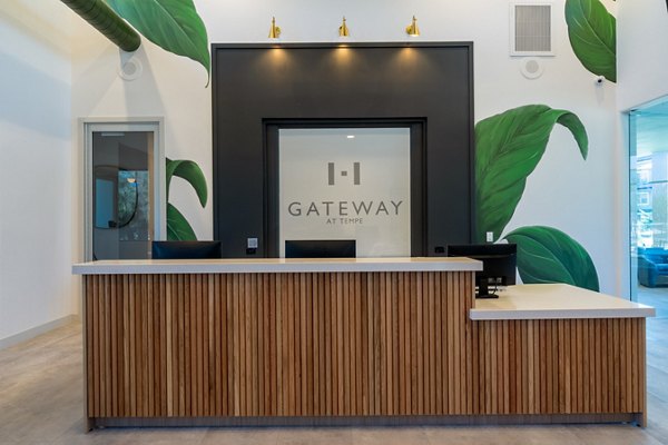 meeting facility at Gateway at Tempe Apartments