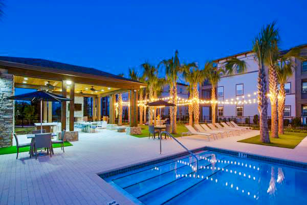 Residences At Lake Park Lutz Fl 3 of 12
