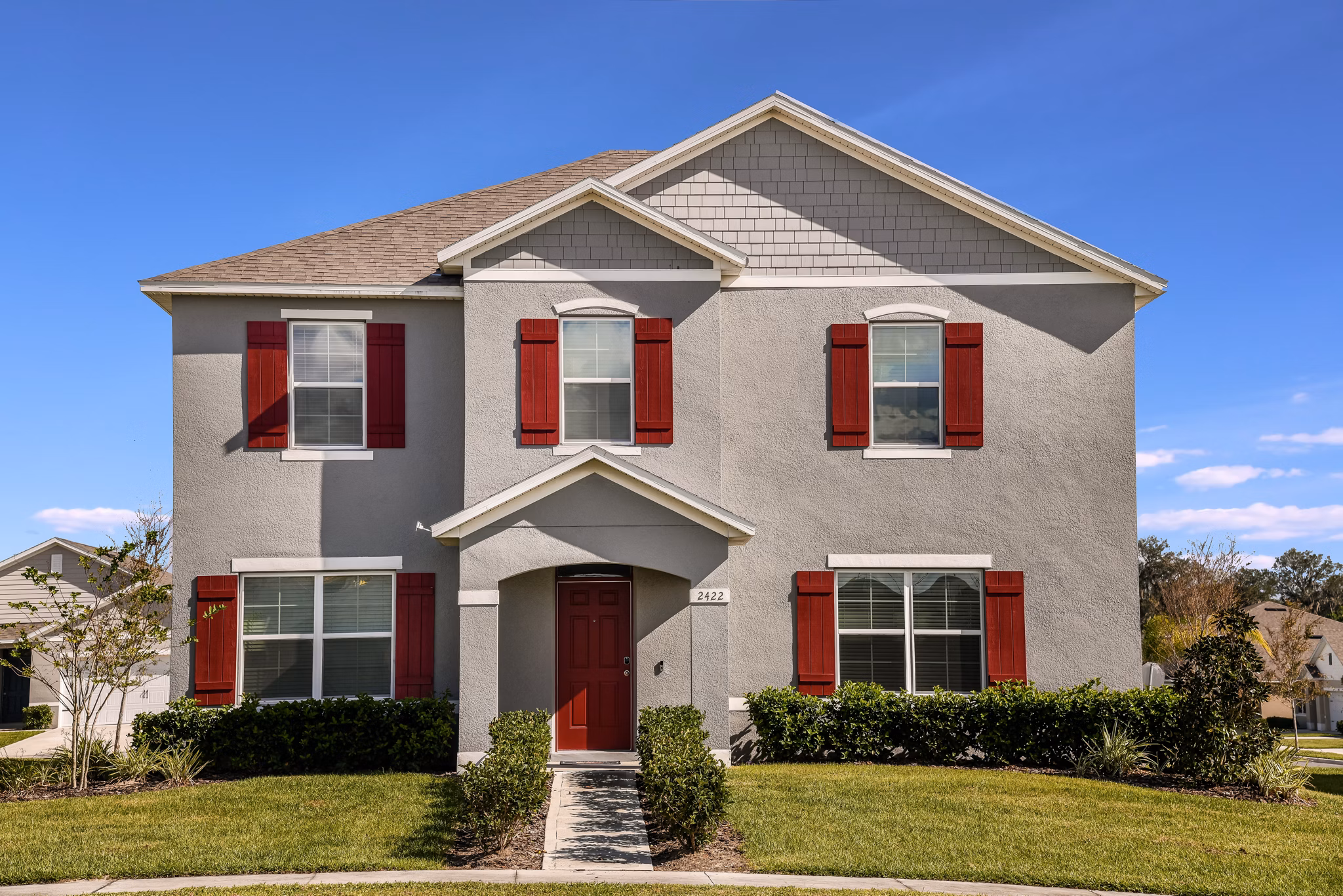 Summerwell Avian Pointe: Luxury apartments with modern design in a serene suburban setting