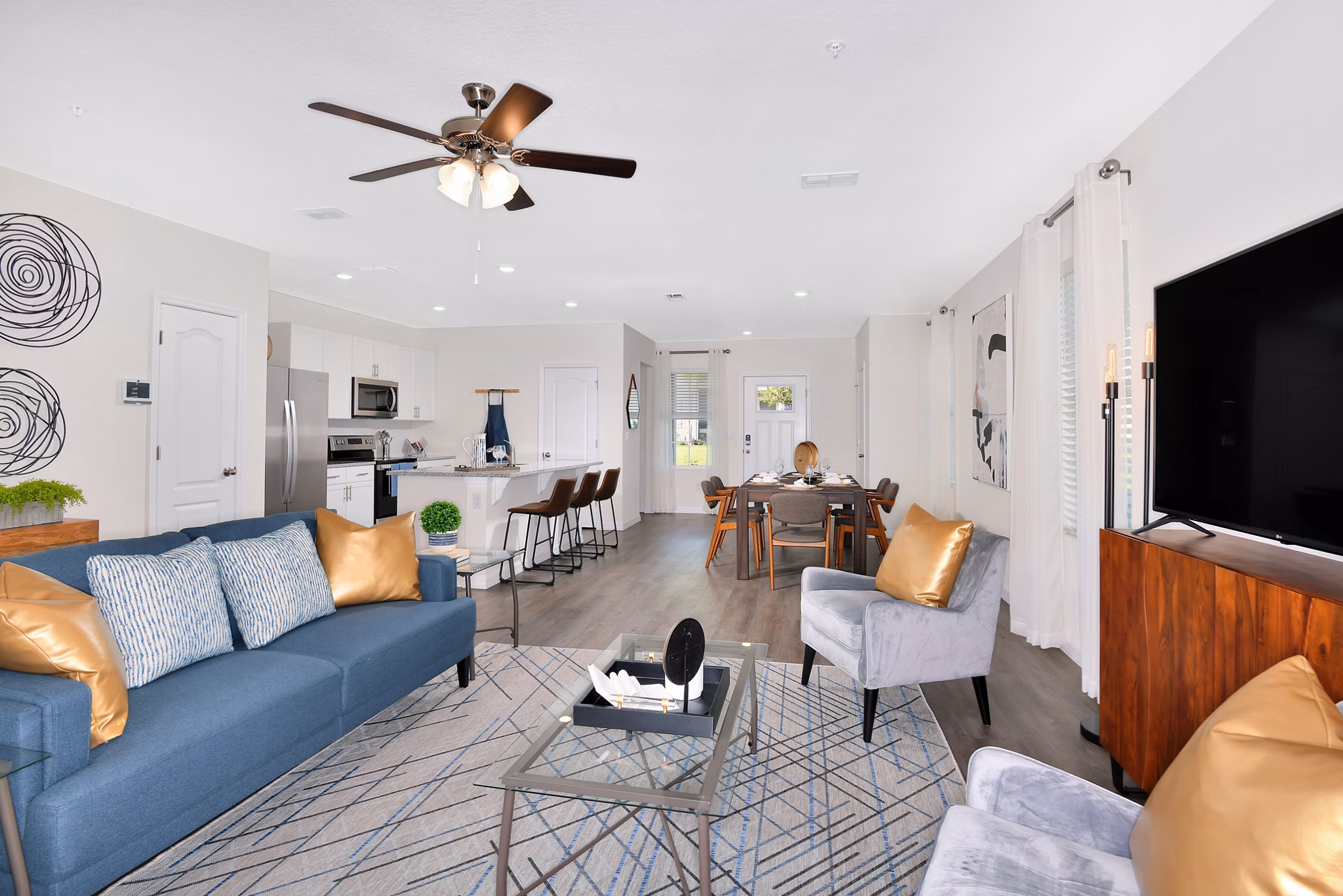 living room at Summerwell Avian Pointe Apartments