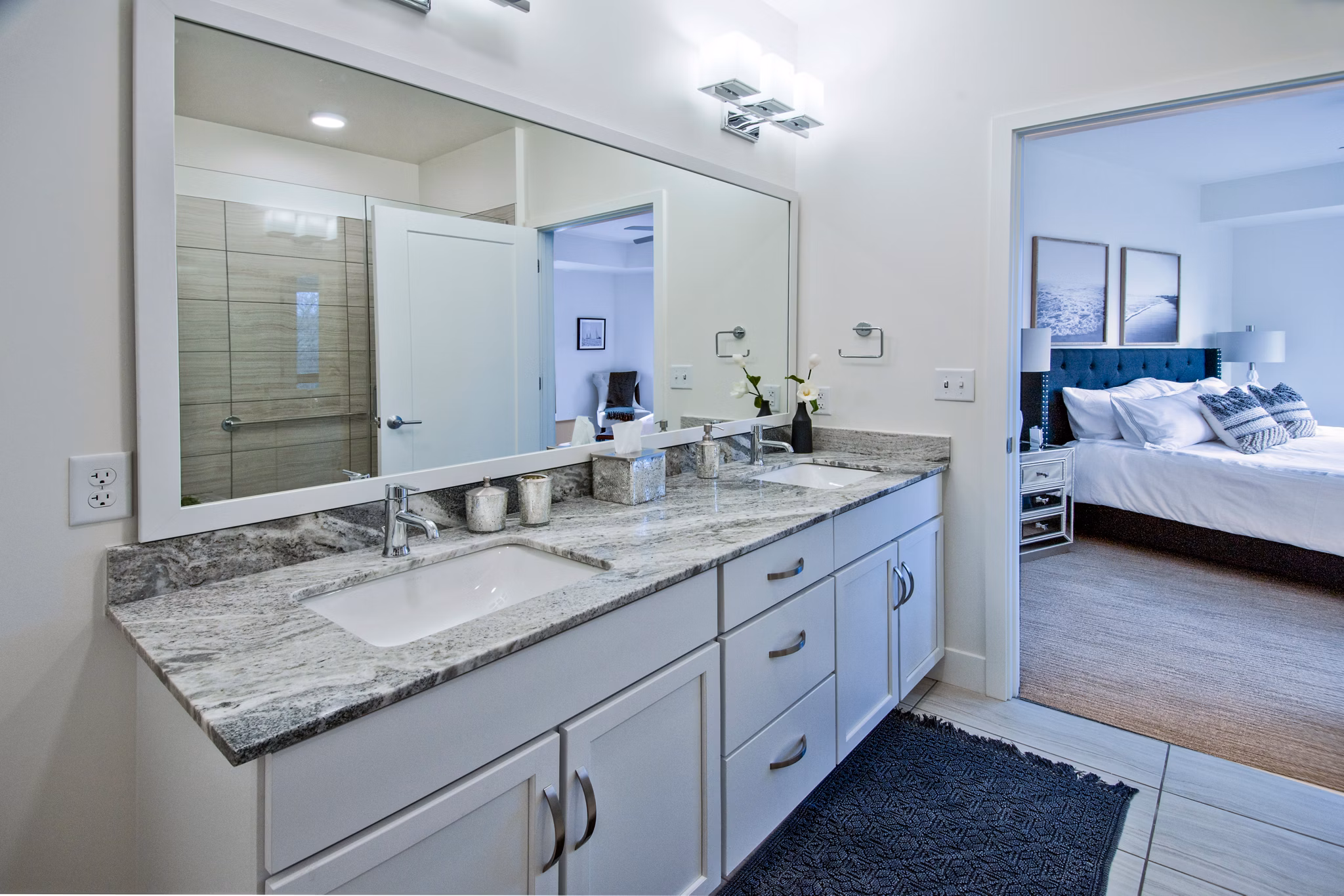 Elegant bathroom with modern fixtures at Avidor Glenview Apartments