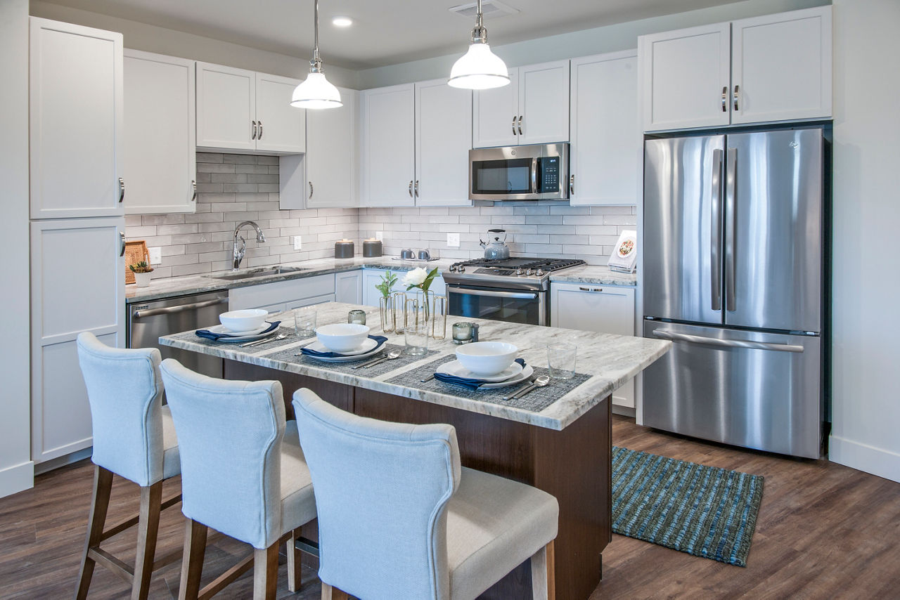 Avidor Glenview Glenview Il 11 of 12