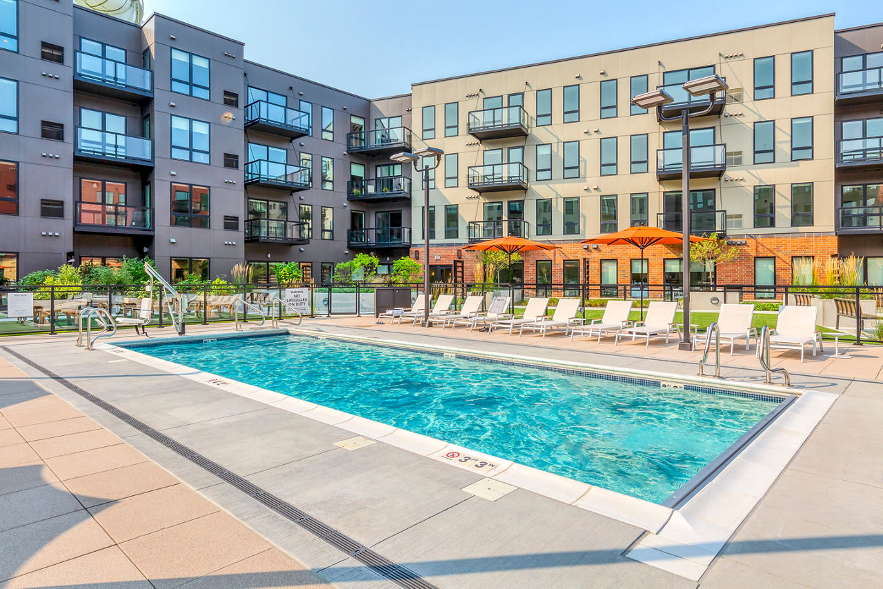 Avidor Glenview Glenview Il 3 of 12
