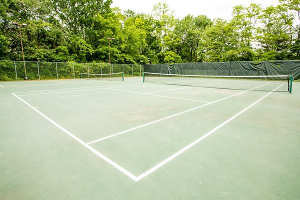 tennis at Sherwood Crossing