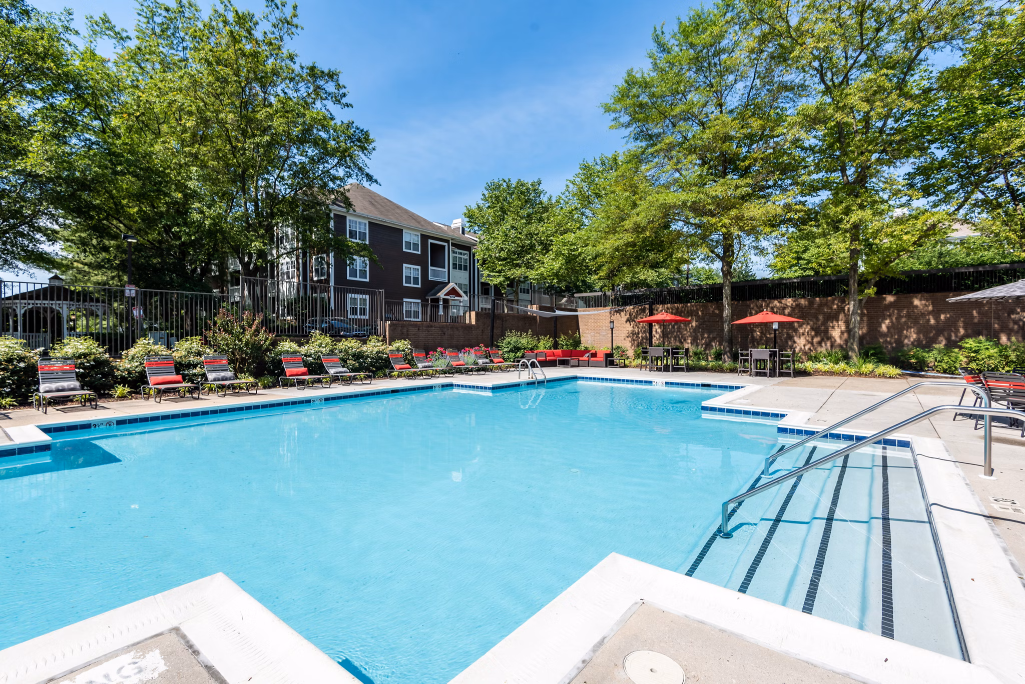 pool at Avana Red Run Apartments